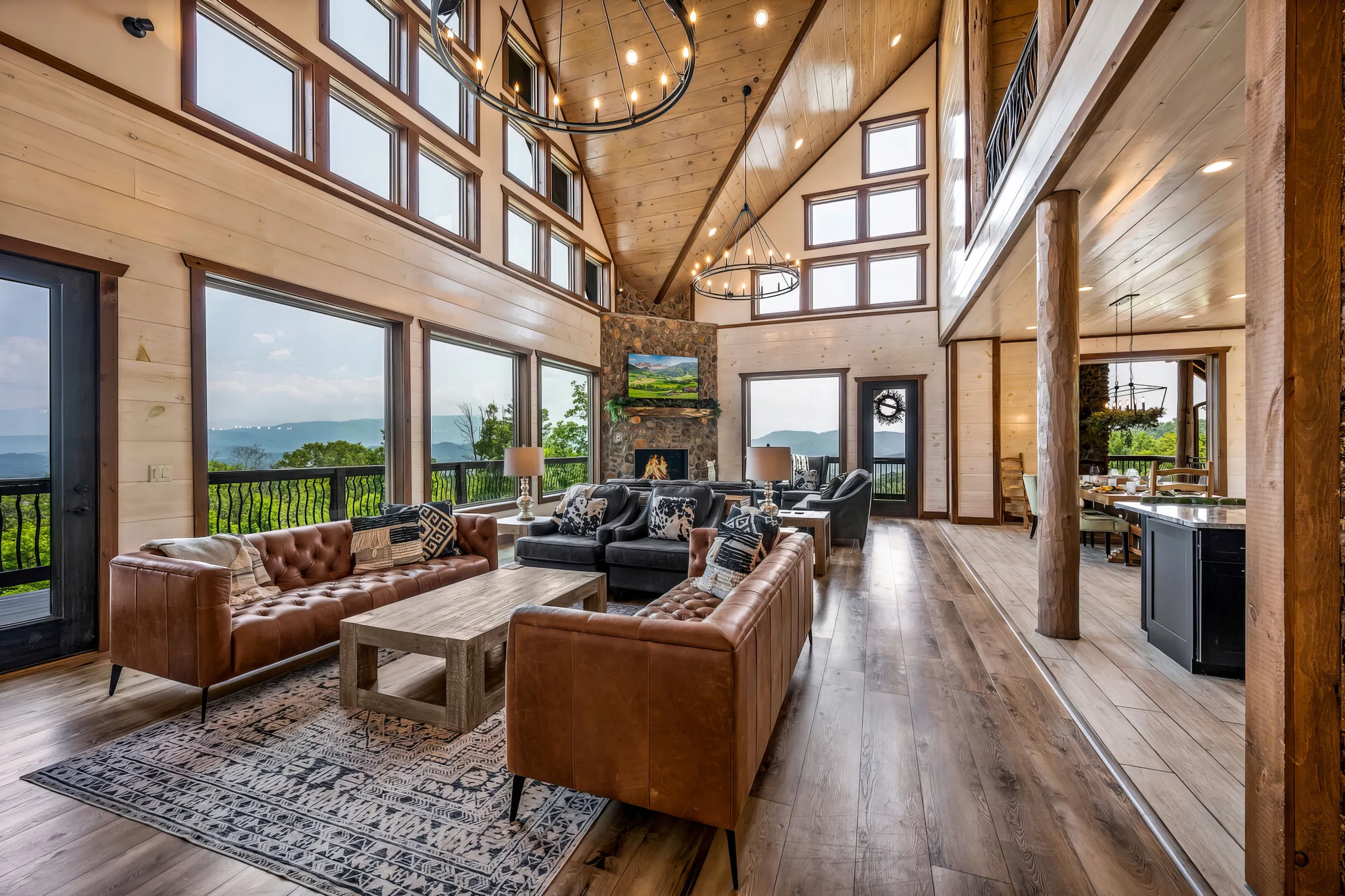 Wander Smoky Lodge #44