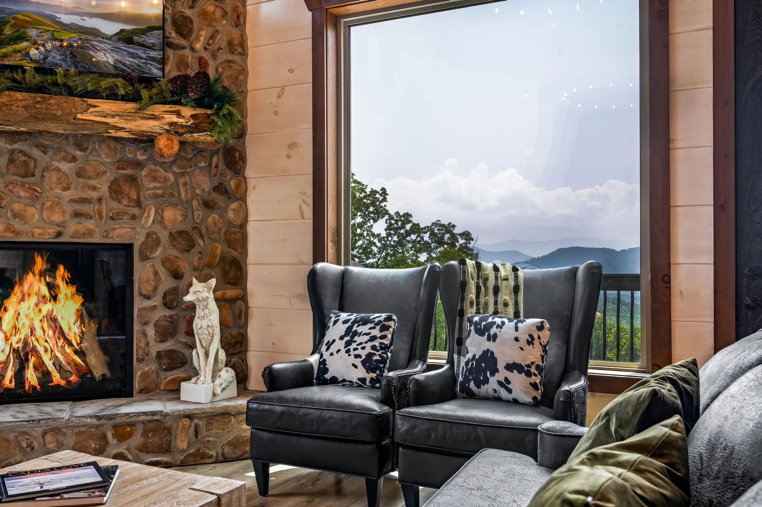 Wander Smoky Lodge #36