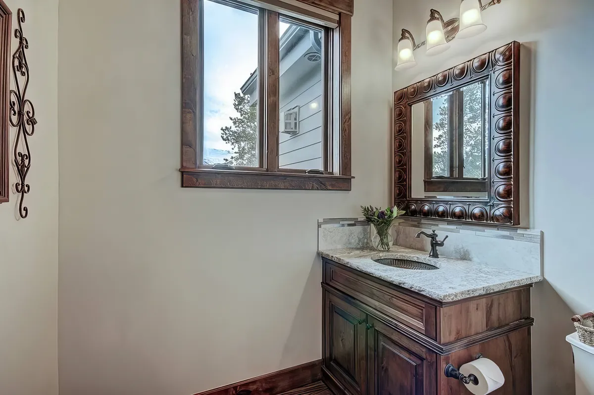 Wander Breckenridge Mountain