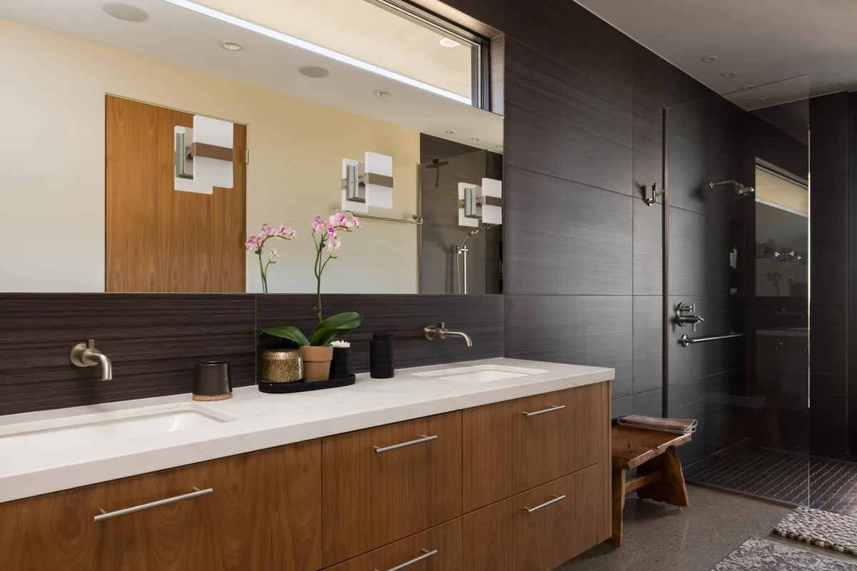 Wander Palm Desert Oasis