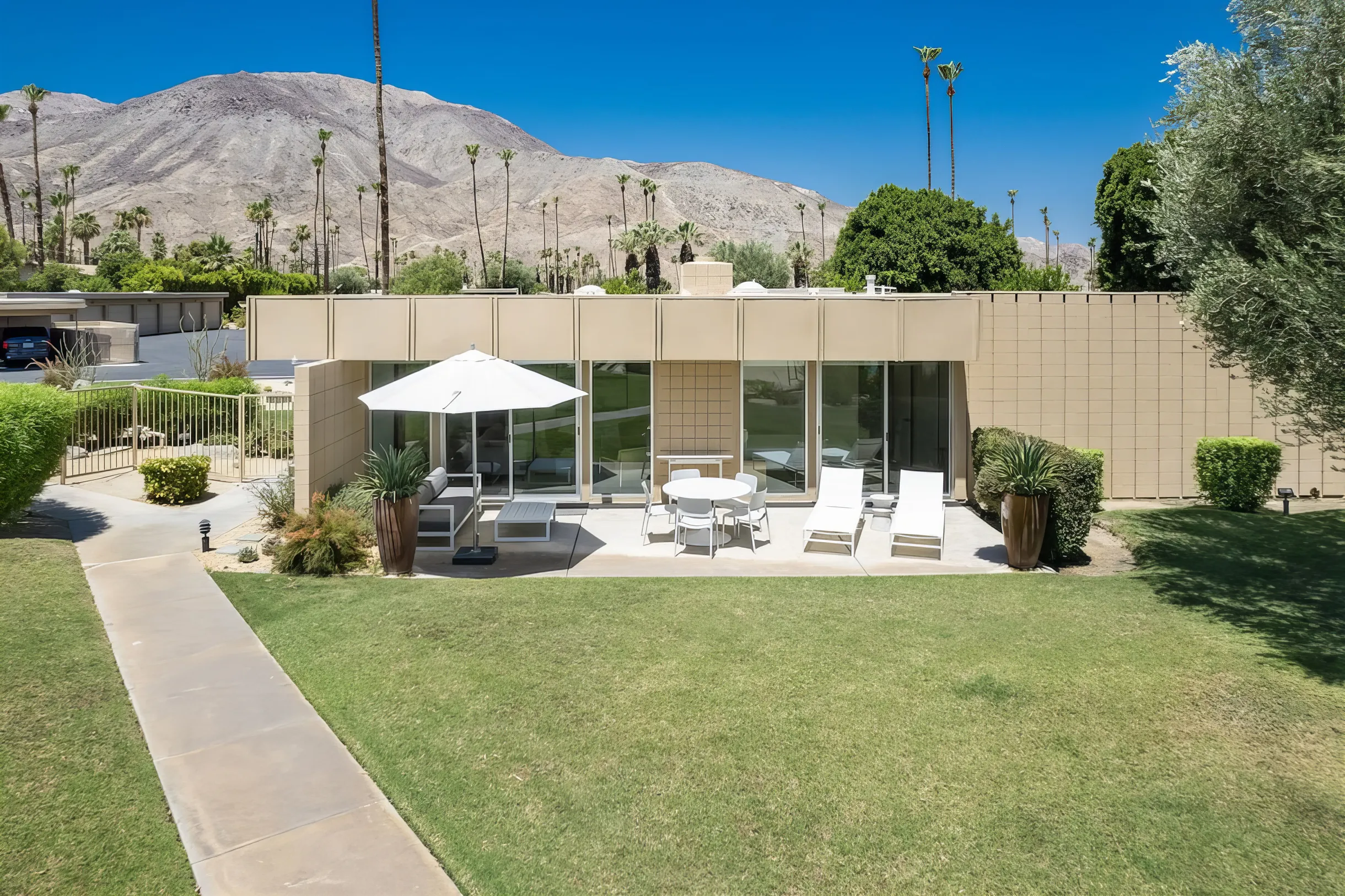 Wander Palm Desert Retreat #5