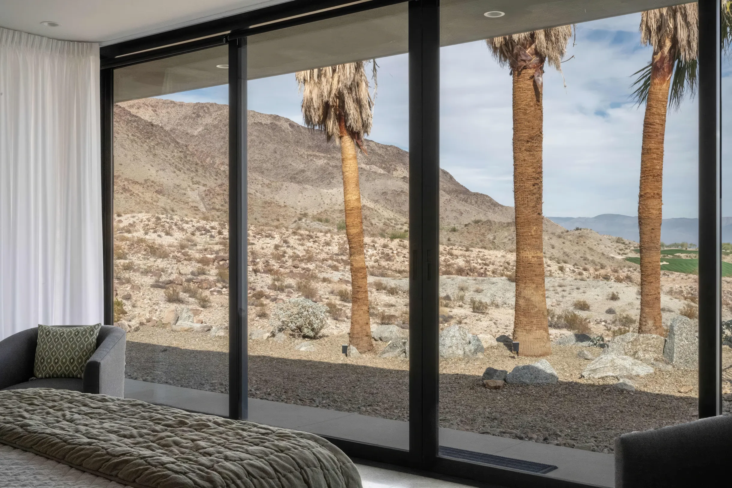 Wander Palm Desert Oasis #37