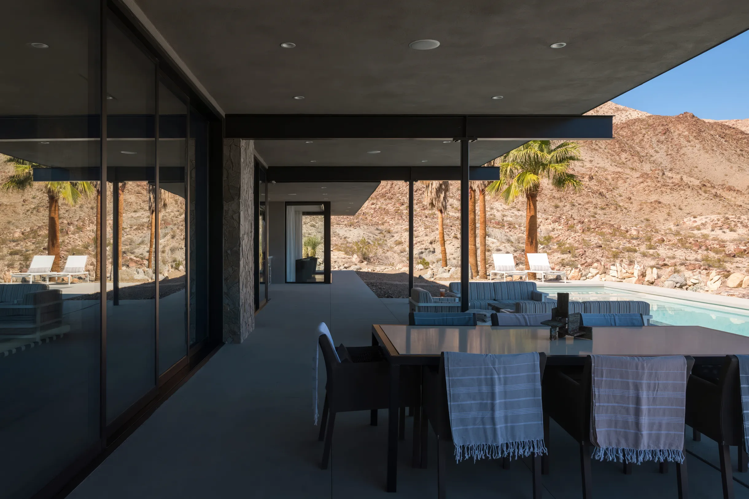 Wander Palm Desert Oasis #48