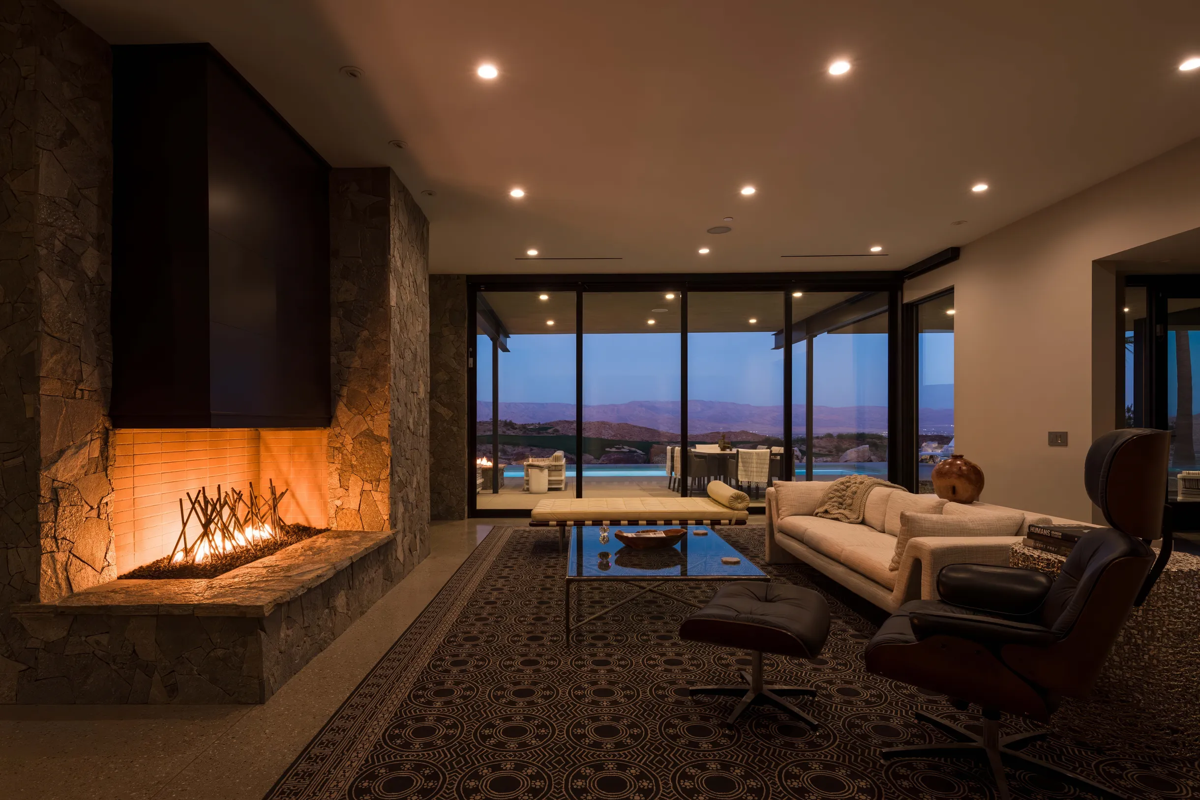 Wander Palm Desert Oasis #44