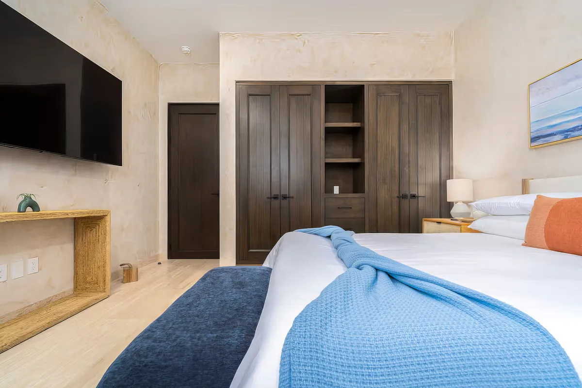 Wander Cabo Pacific #26