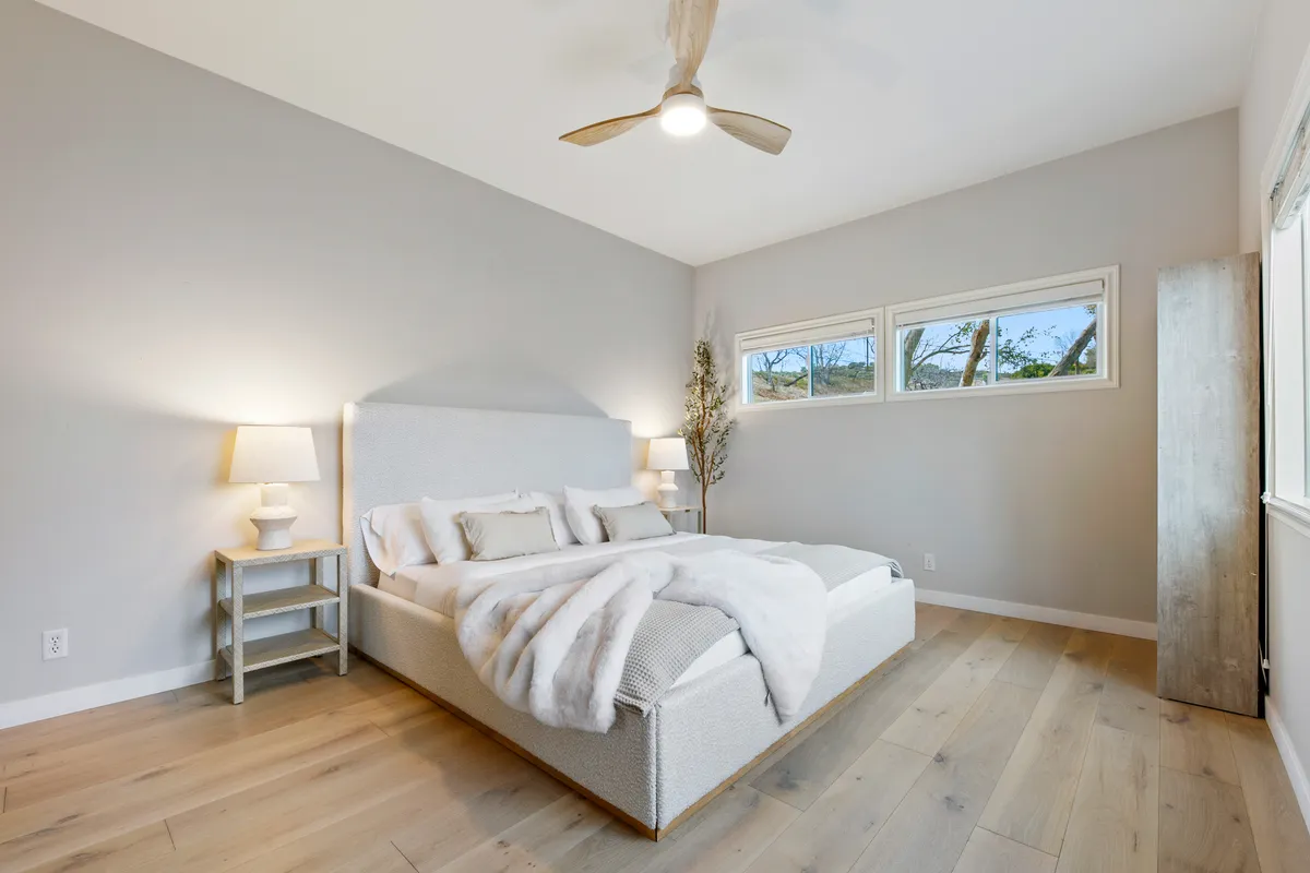 Bedroom 3 image