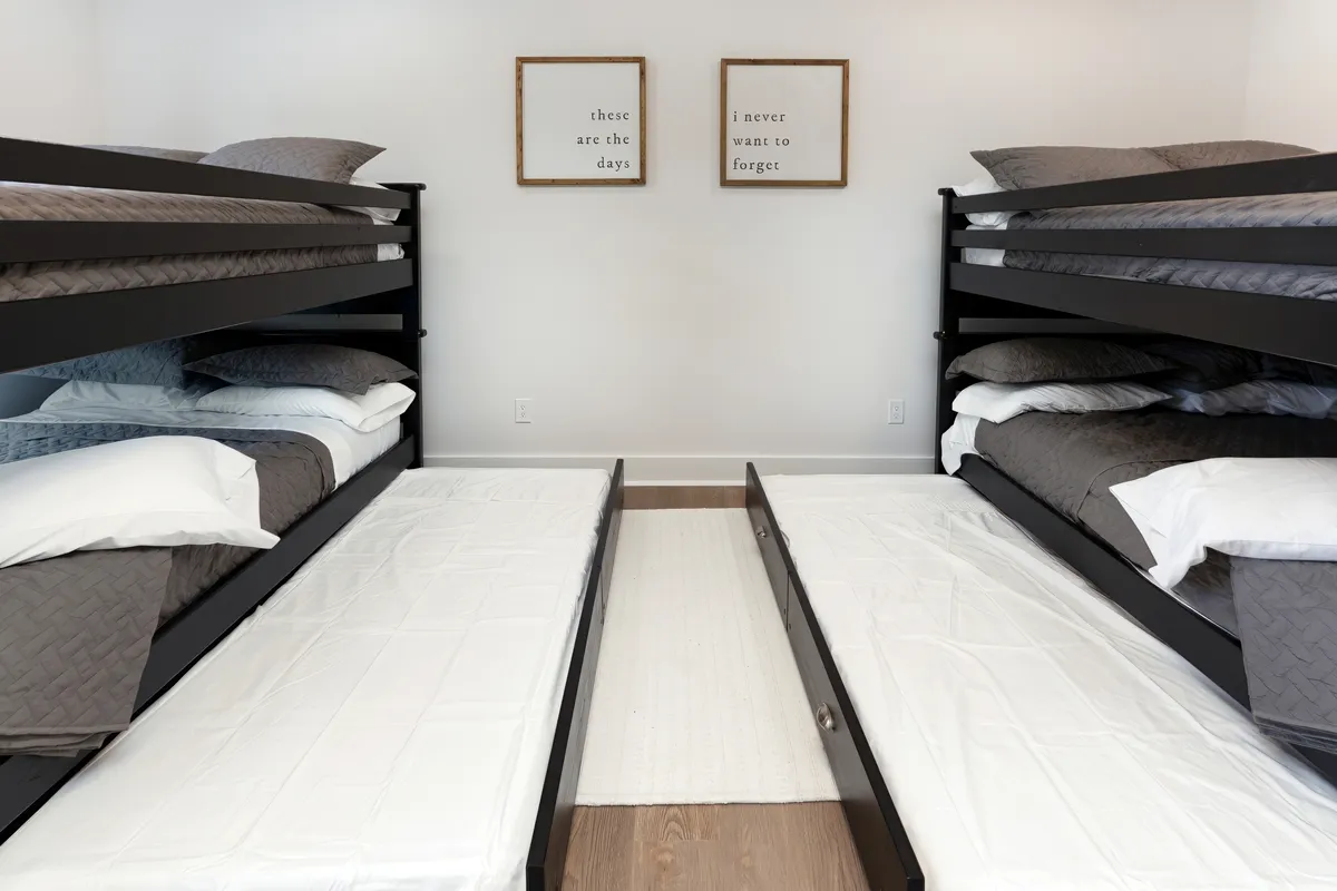 Bunk Bedroom image