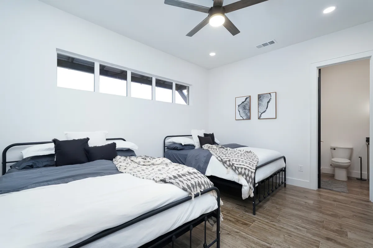 Bedroom 4 image