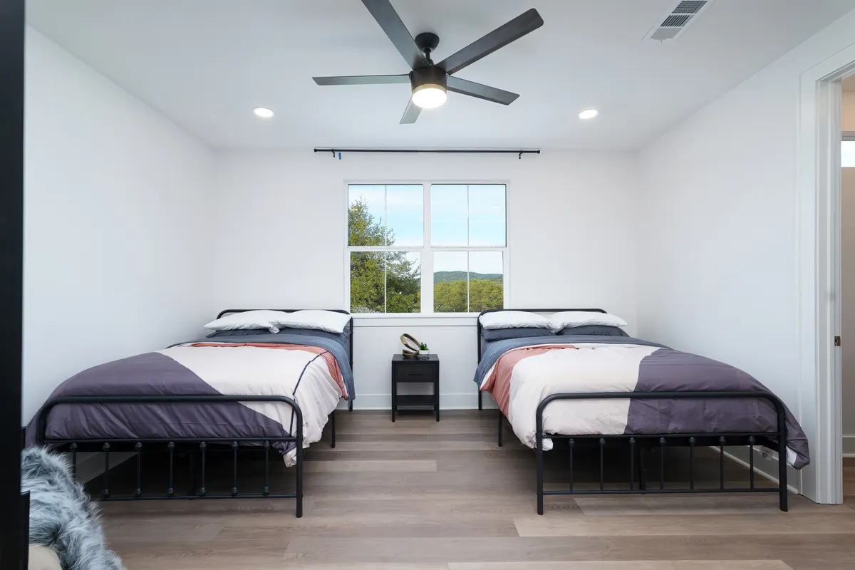 Bedroom 6 image