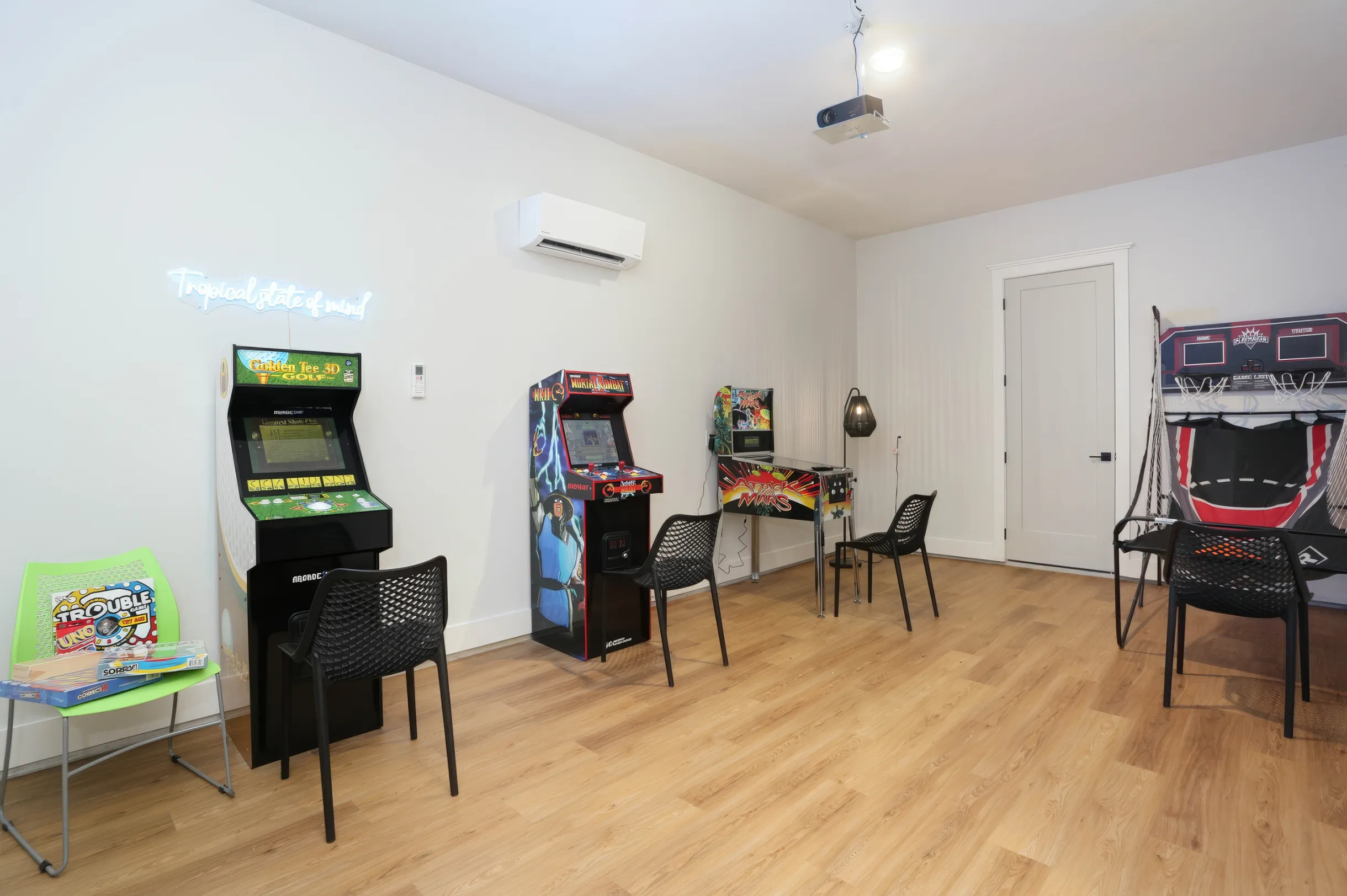 Near River~Golf Cart~Arcade~Two Kitchens~Telescope #11