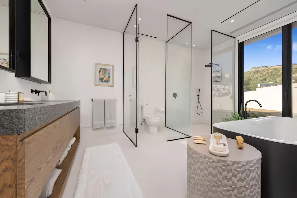 Wander Querencia Modern