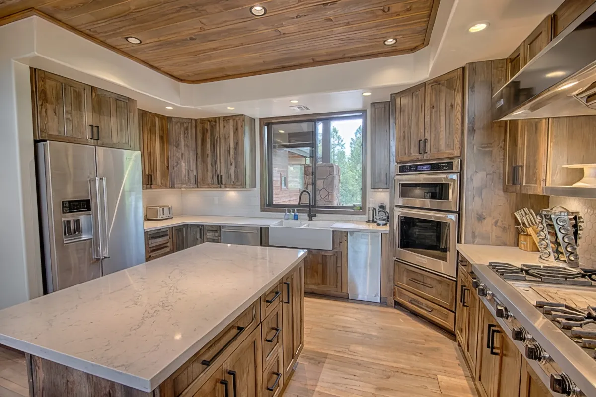 Wander Show Low Retreat #25