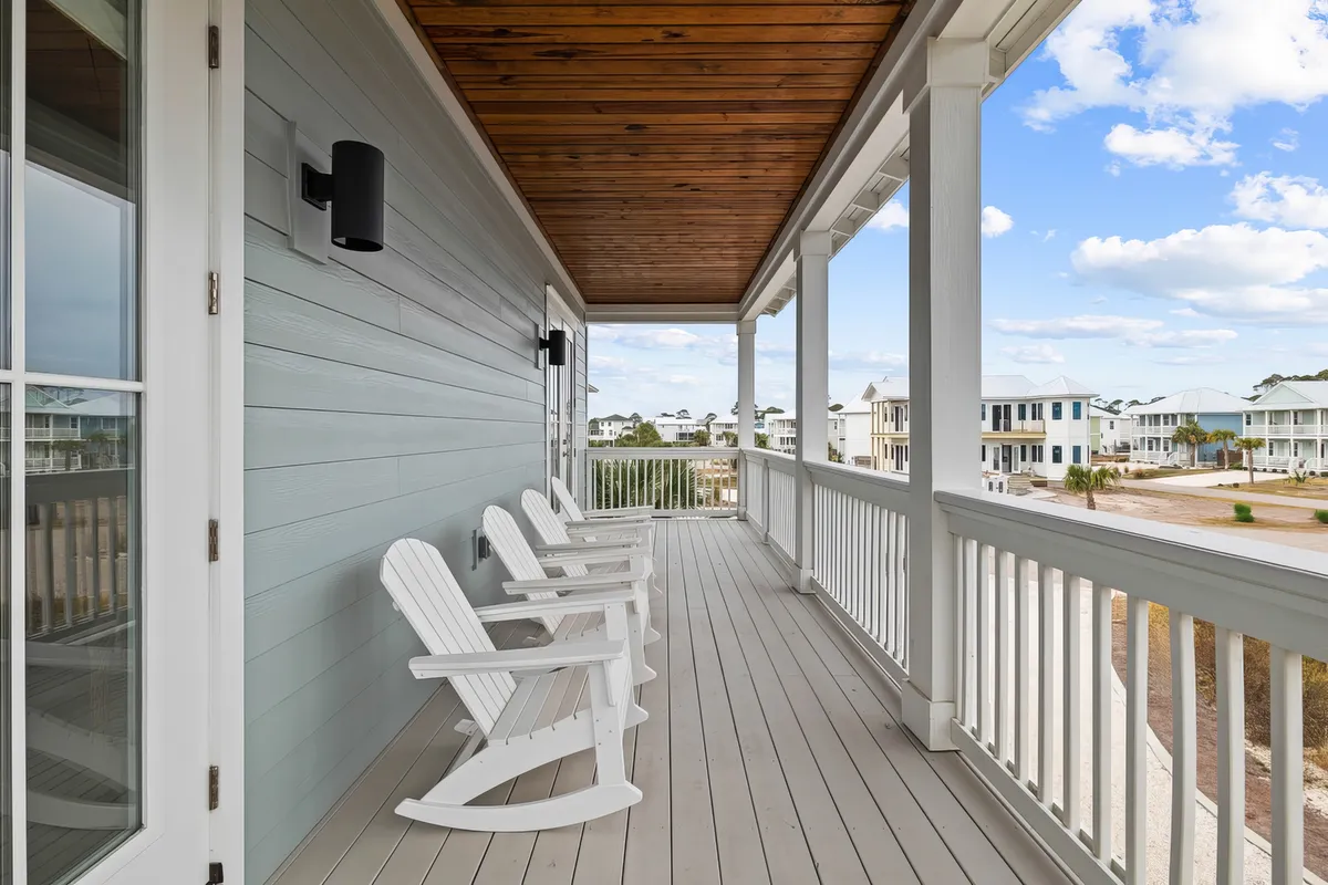 Wander Cape San Blas Living