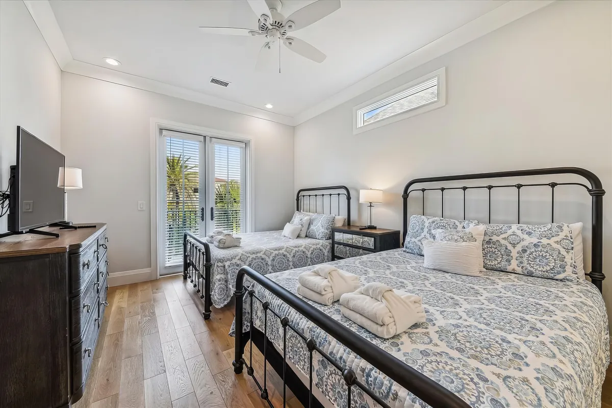 Bedroom 6 image