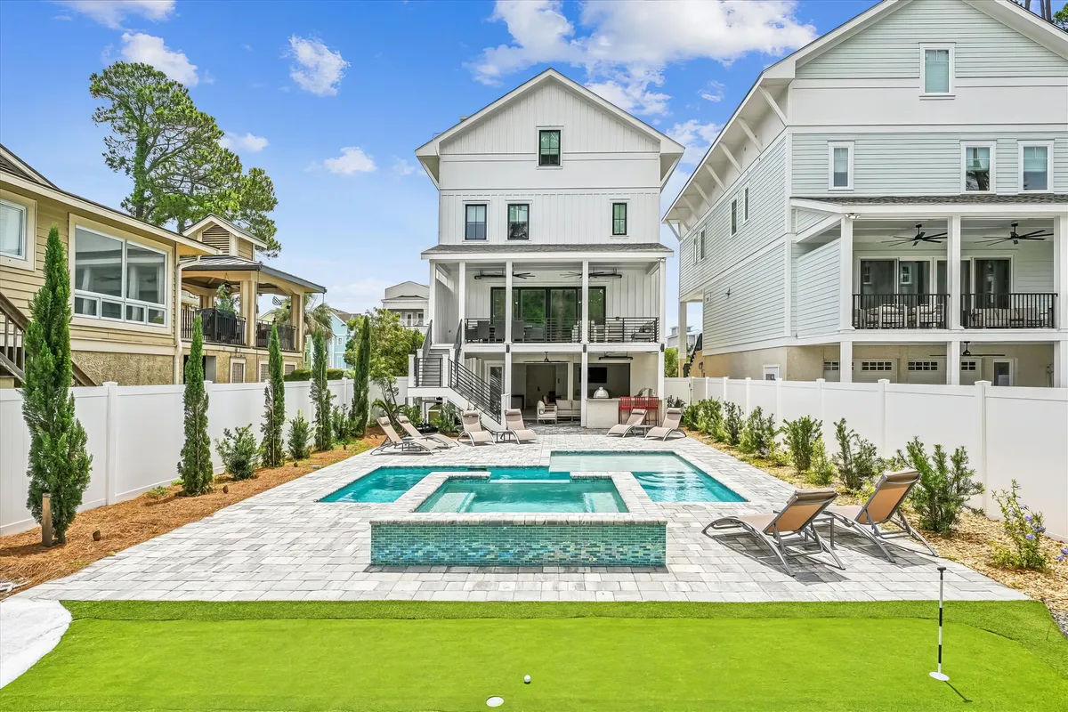 Wander Hilton Head Modern #1