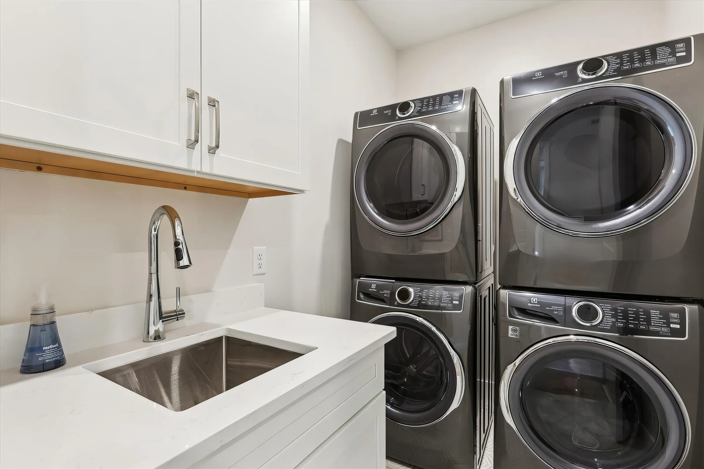 Wander Hilton Head Modern #19