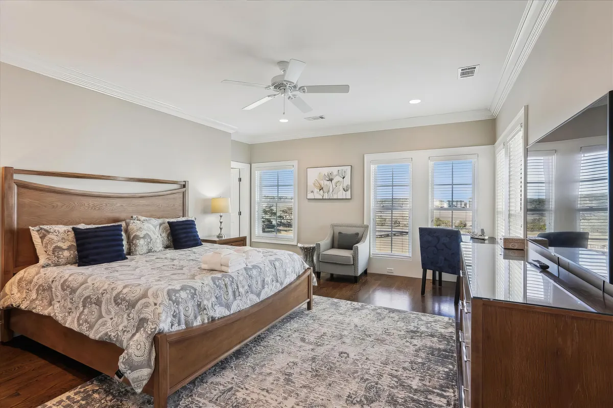 Bedroom 3 image