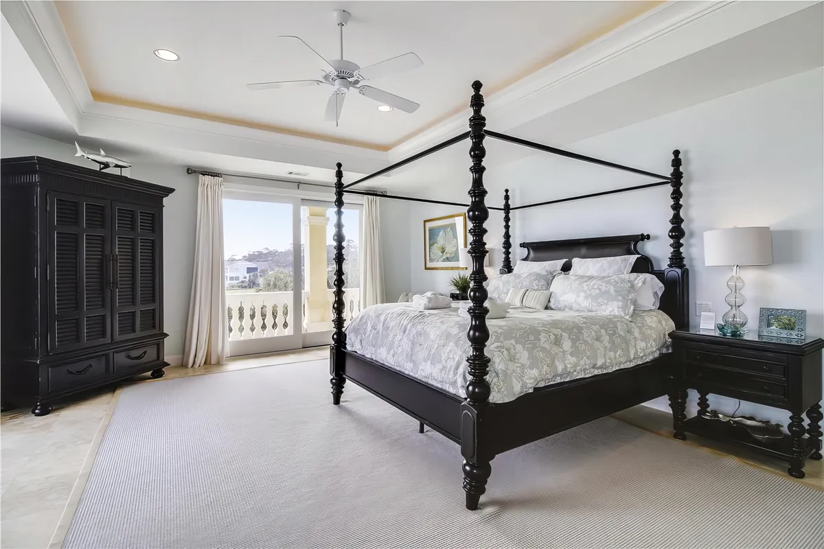 Bedroom 5 image