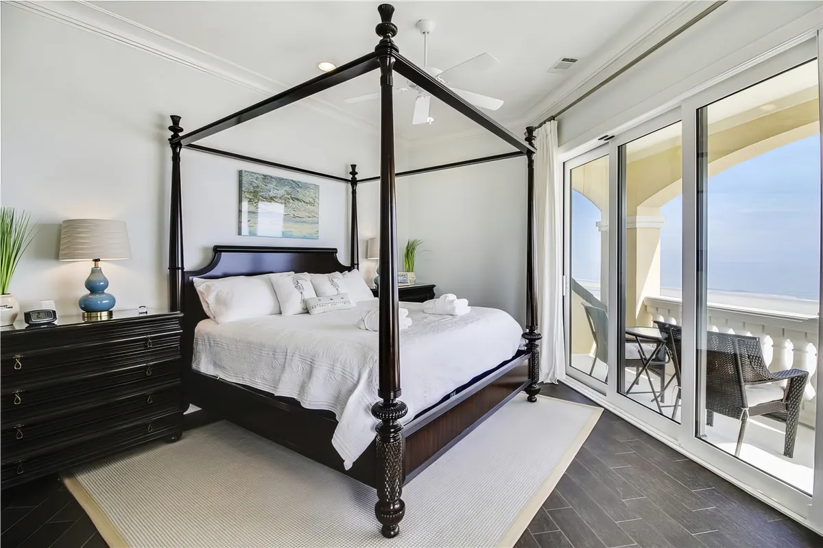 Bedroom 6 image