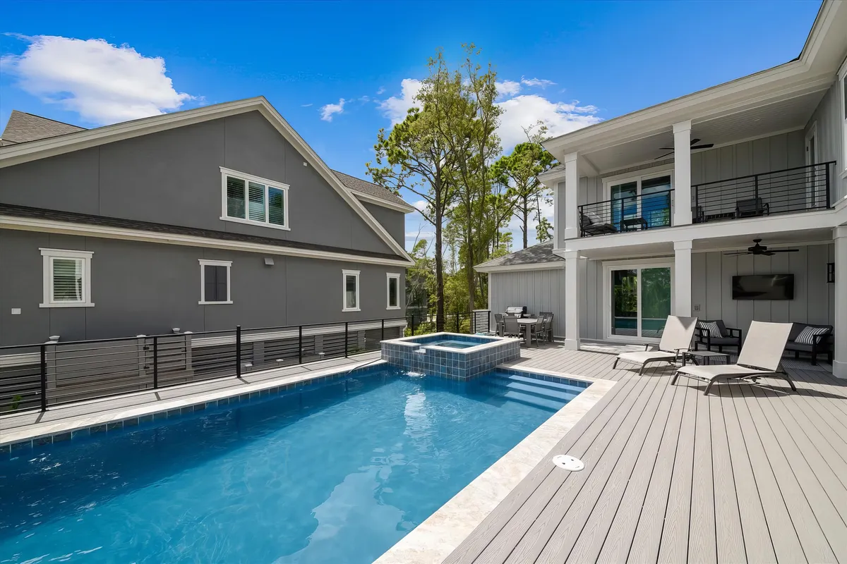 Wander Hilton Head Waves