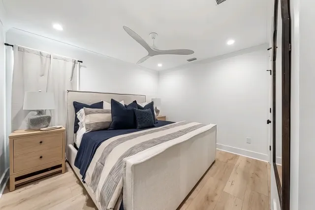 Bedroom 4 image 1
