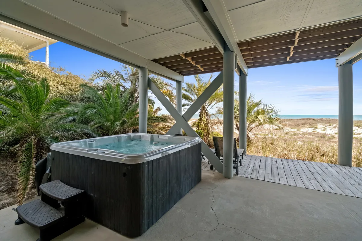 Wander St. George Island Retreat