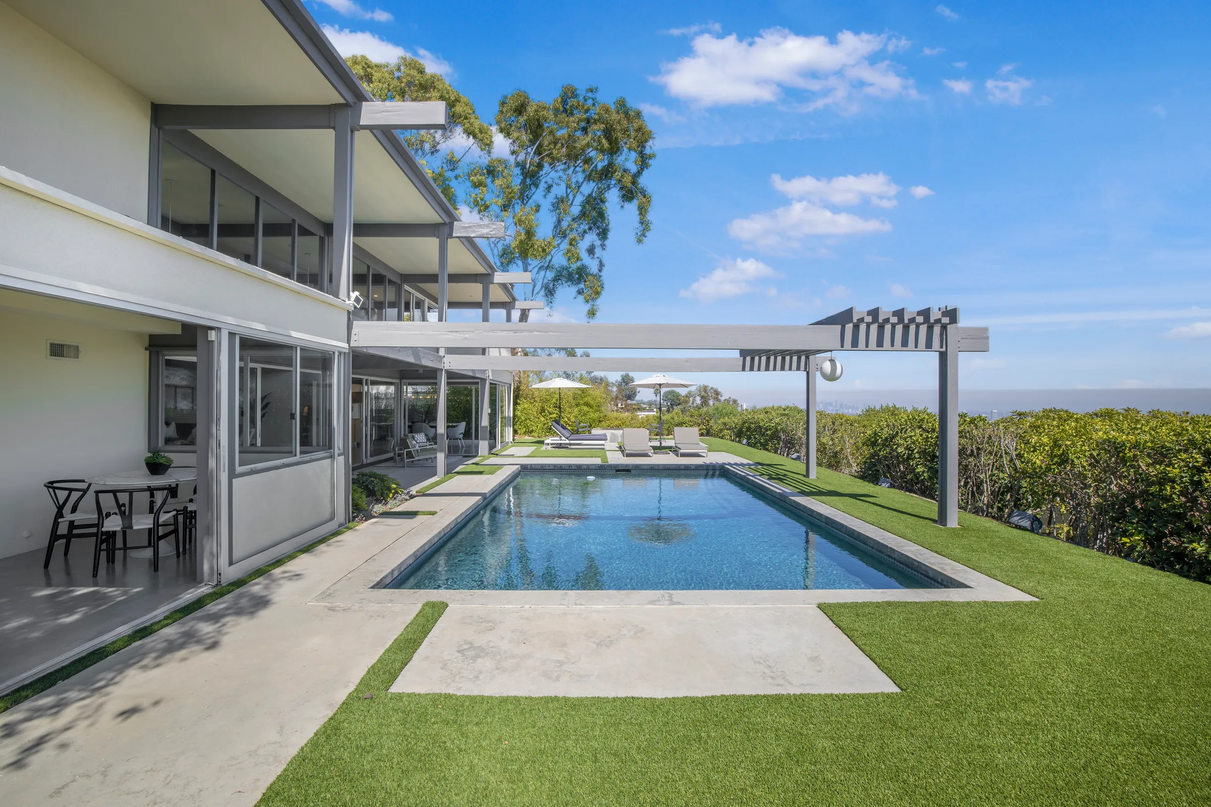 Wander Beverly Hills Garden #32