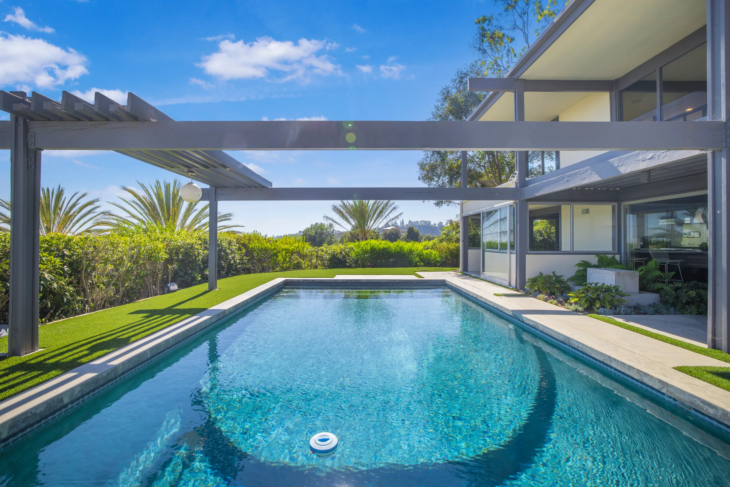 Wander Beverly Hills Garden #30