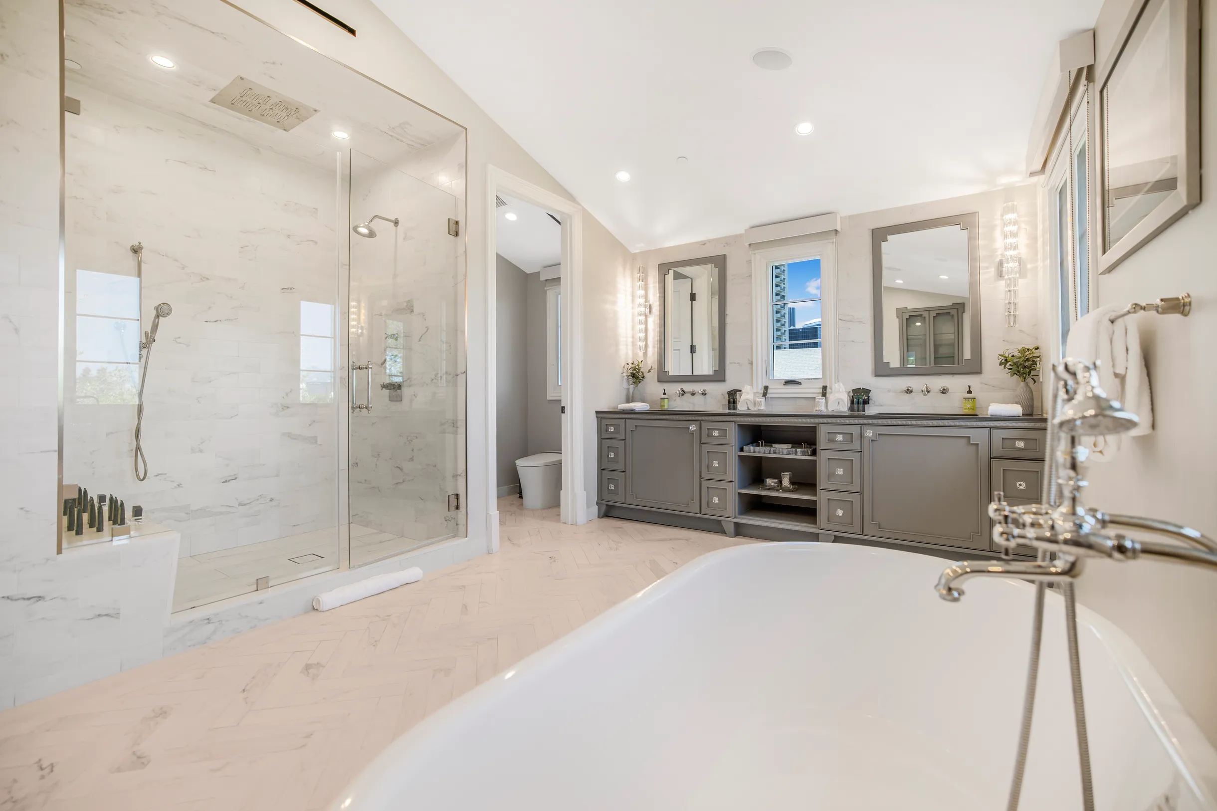 Wander Beverly Hills Glow #32