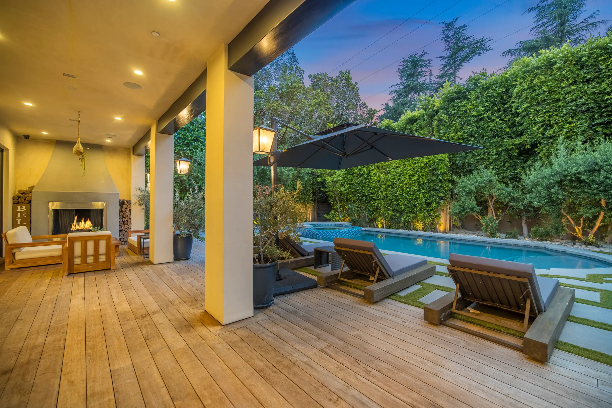 Wander Beverly Hills Glow #14