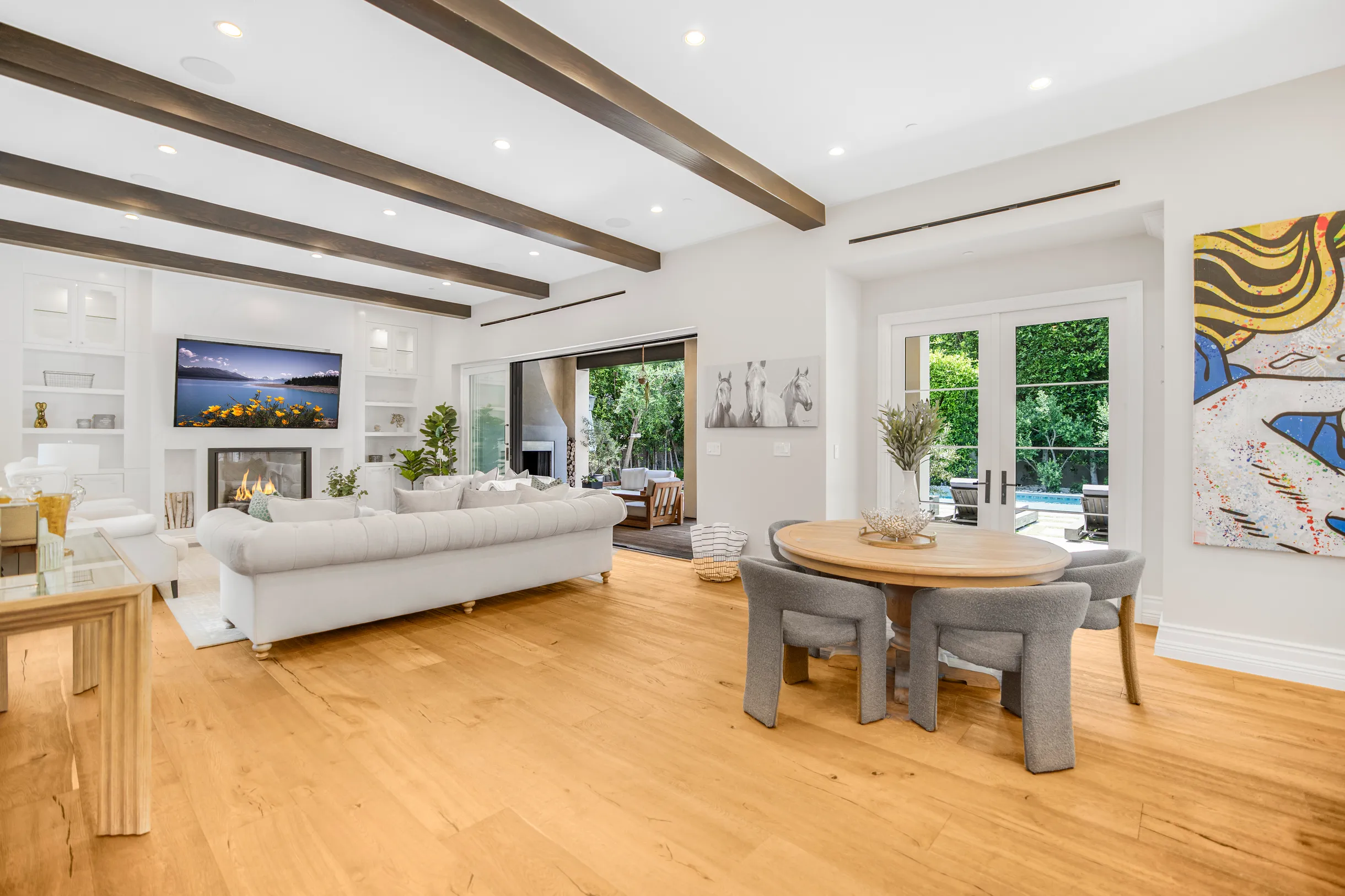 Wander Beverly Hills Glow #62