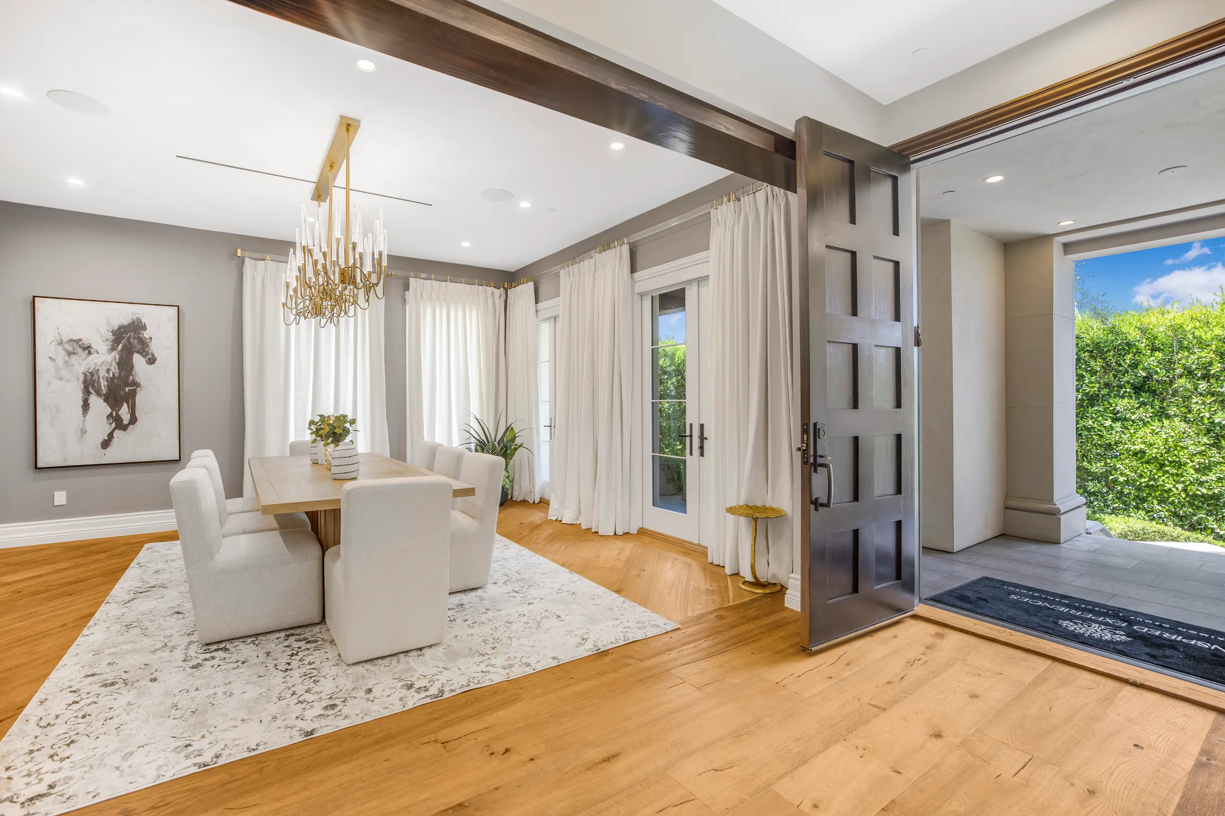 Wander Beverly Hills Glow #64