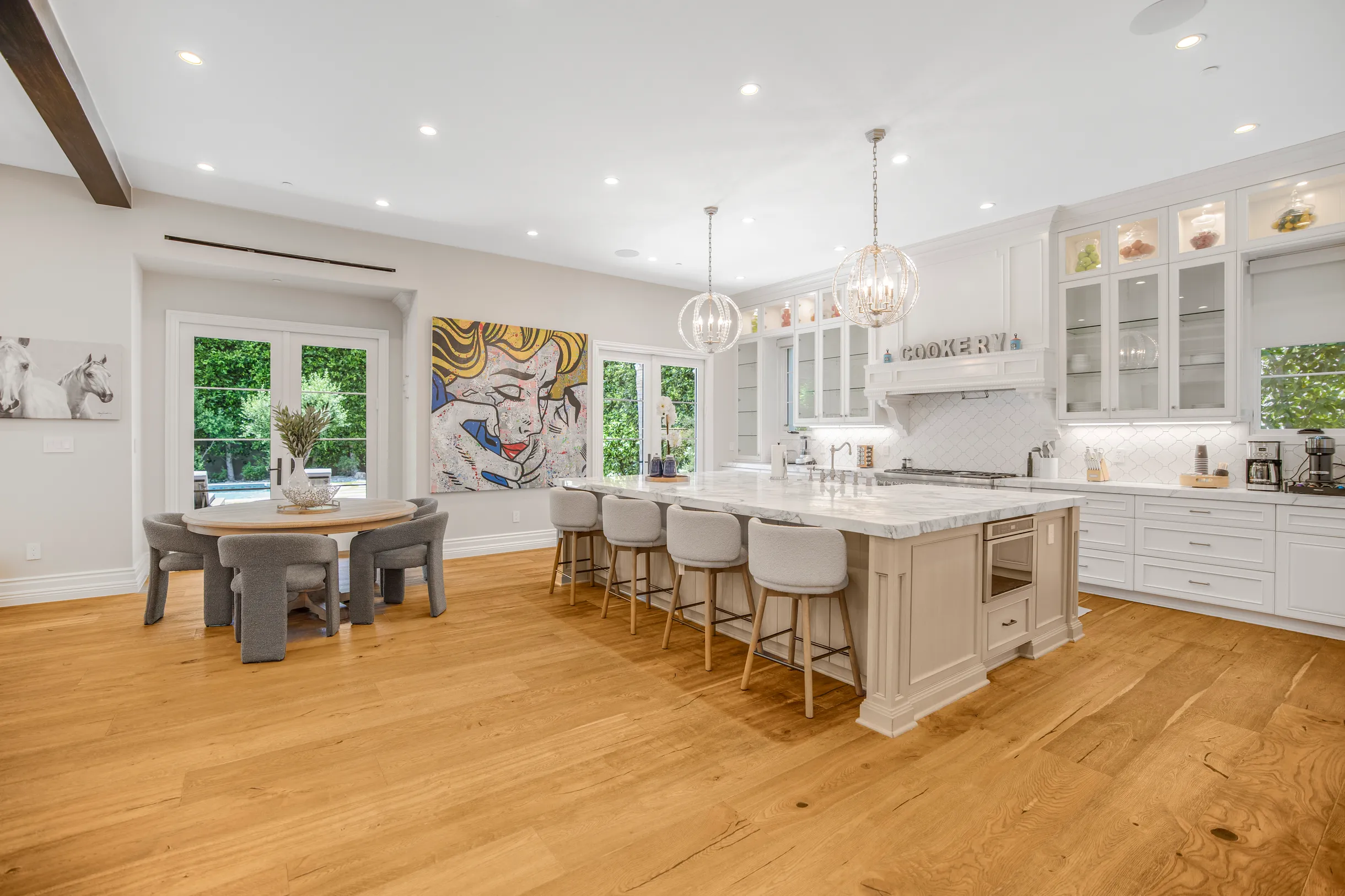 Wander Beverly Hills Glow #58