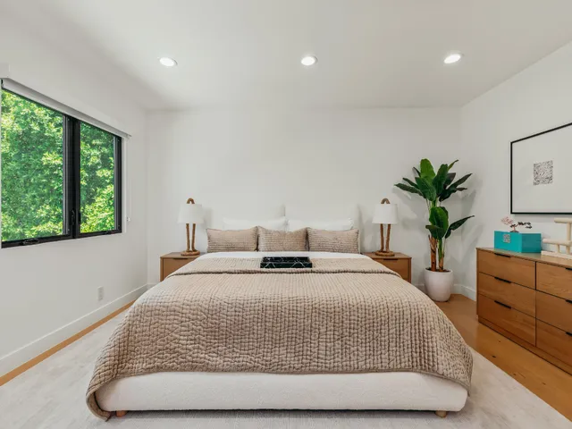 Wander Los Angeles Modern #25