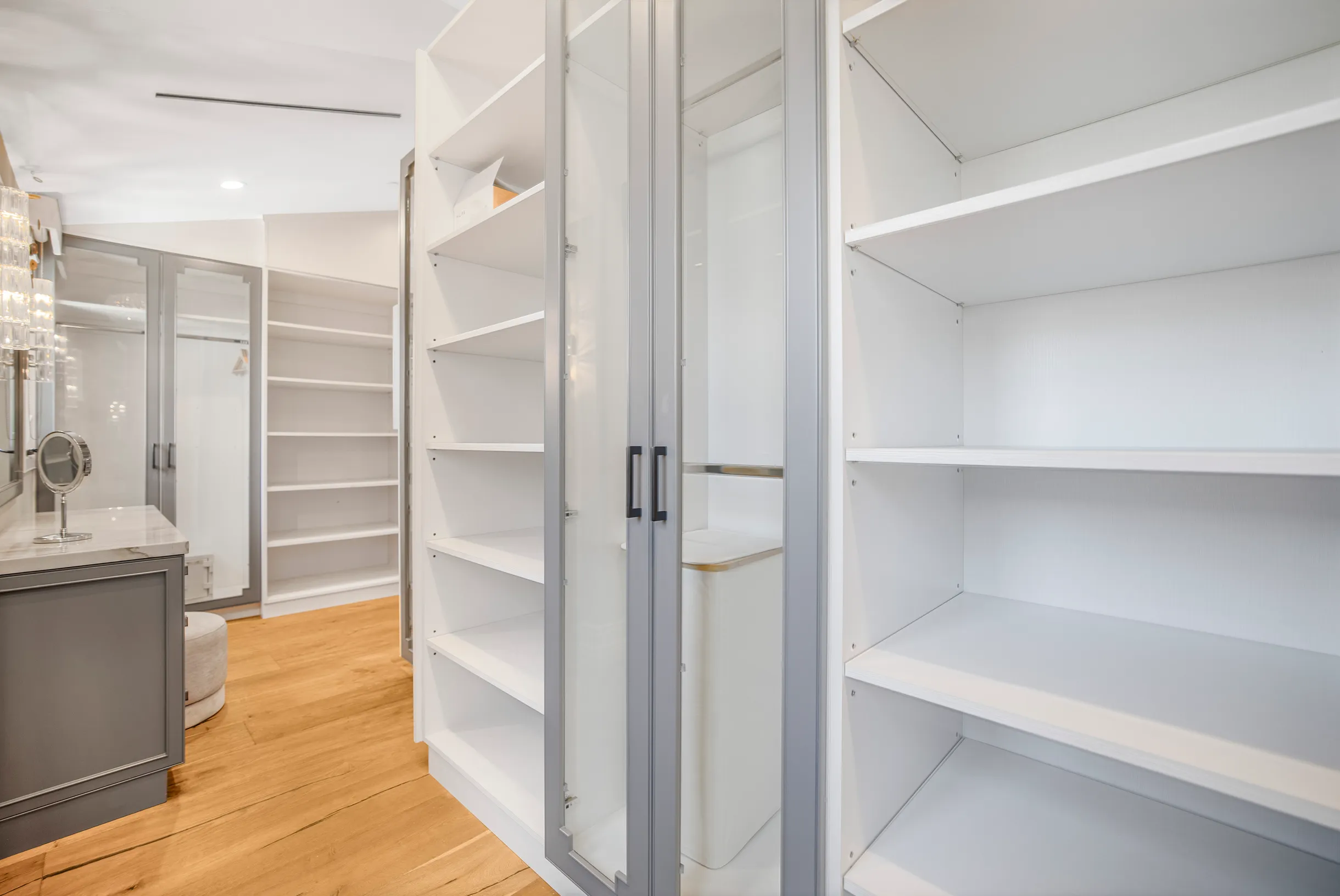 Wander Beverly Hills Glow #65