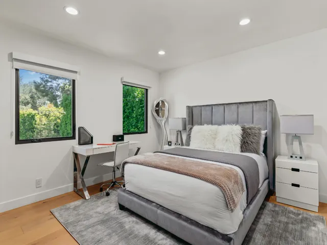 Bedroom 3 image