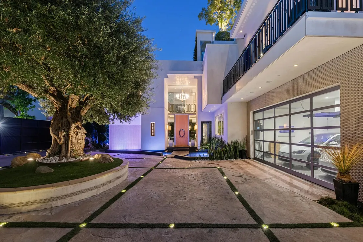 Home in West Hollywood, Los Angeles property photo 4