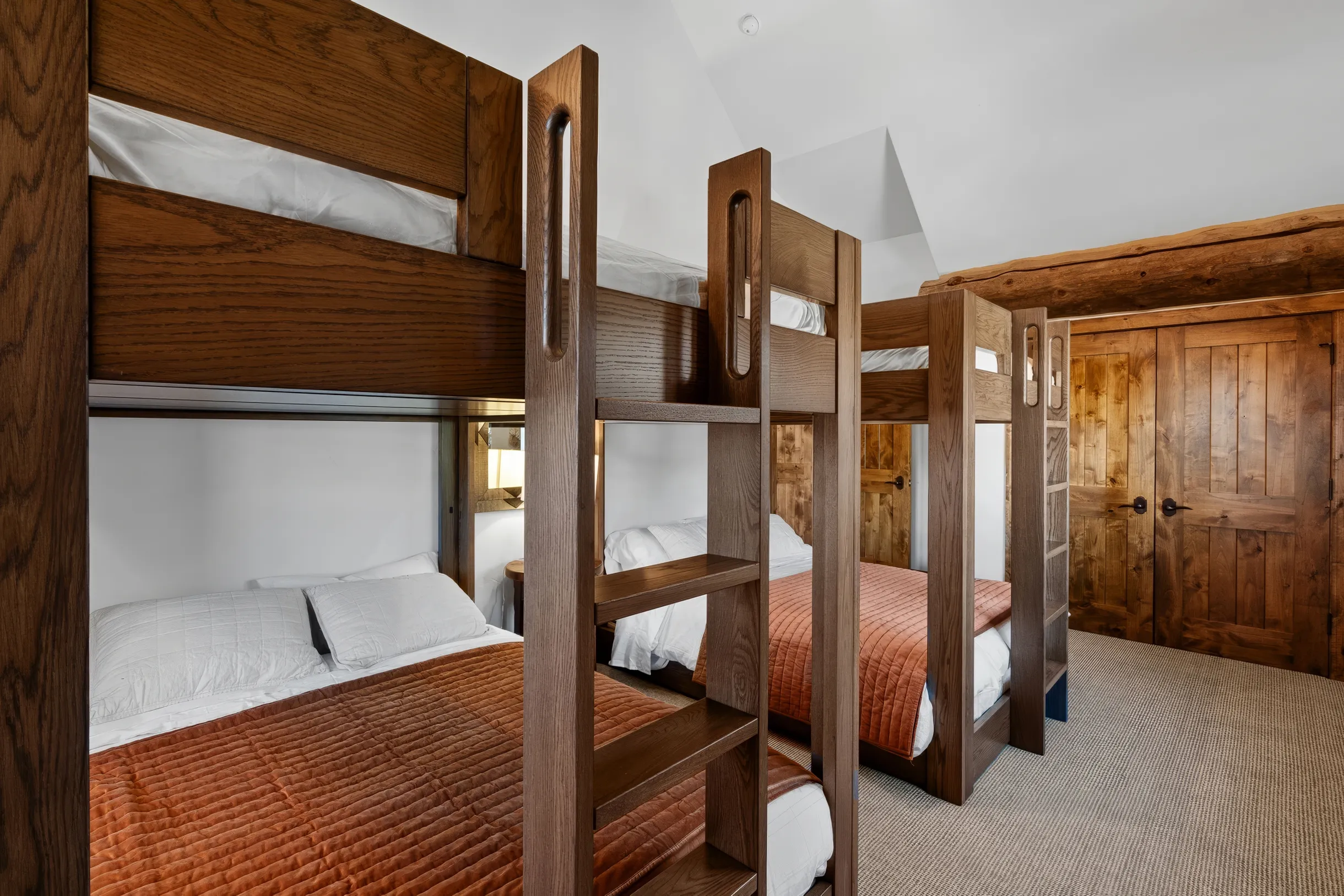 Wander Big Sky Cabin #32