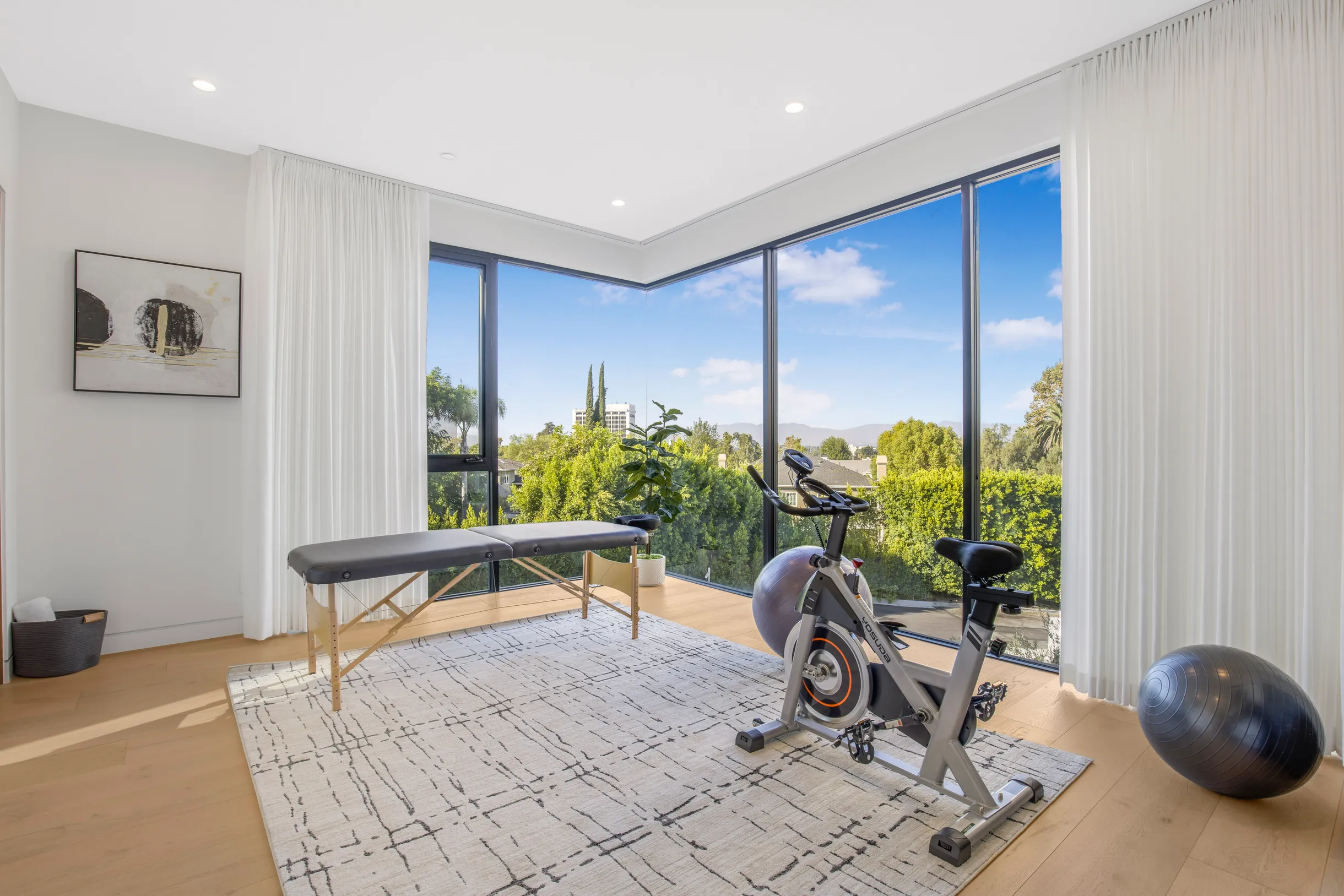 Wander Sherman Oaks Retreat #21