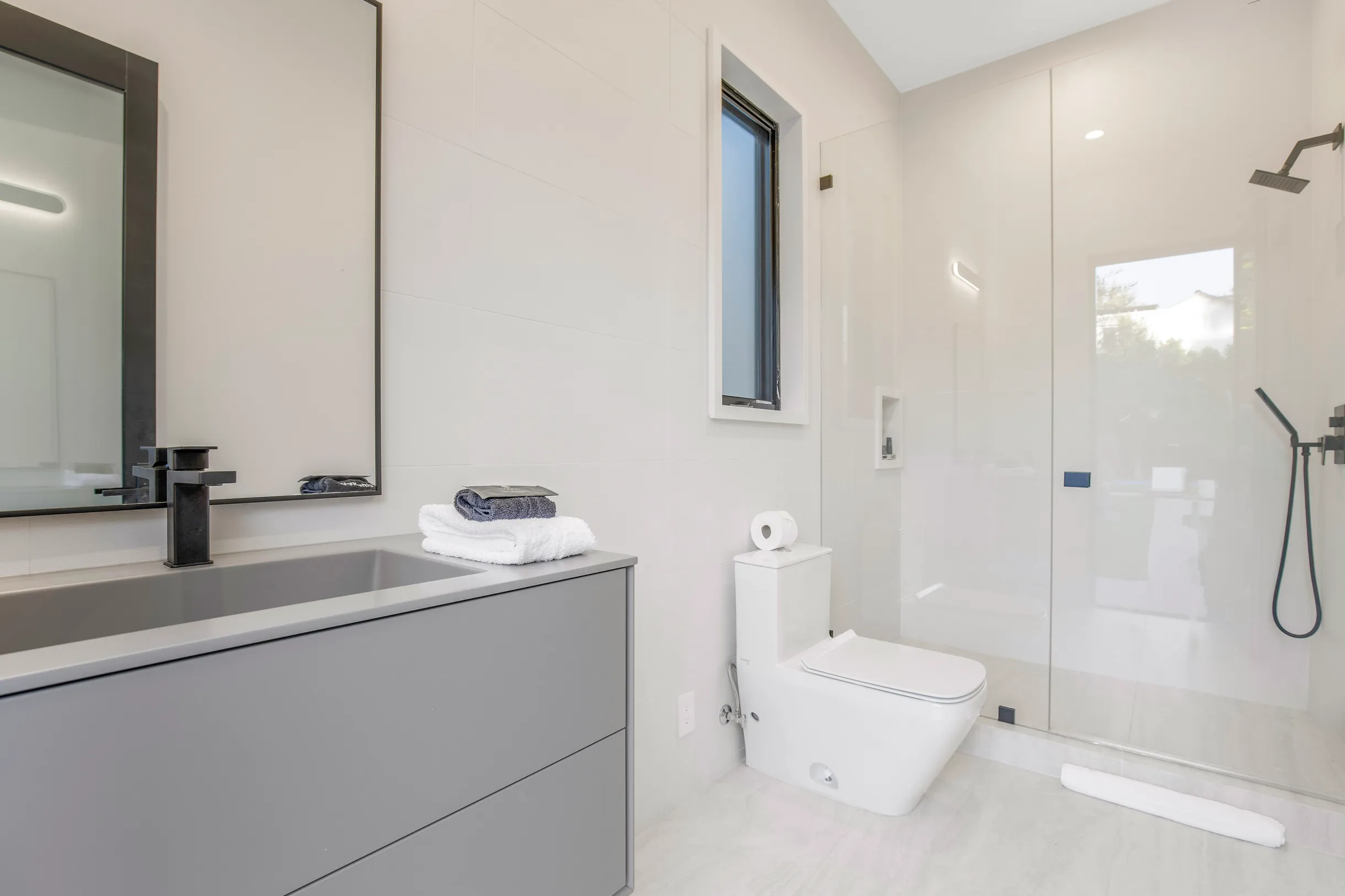 Wander Sherman Oaks Retreat #27