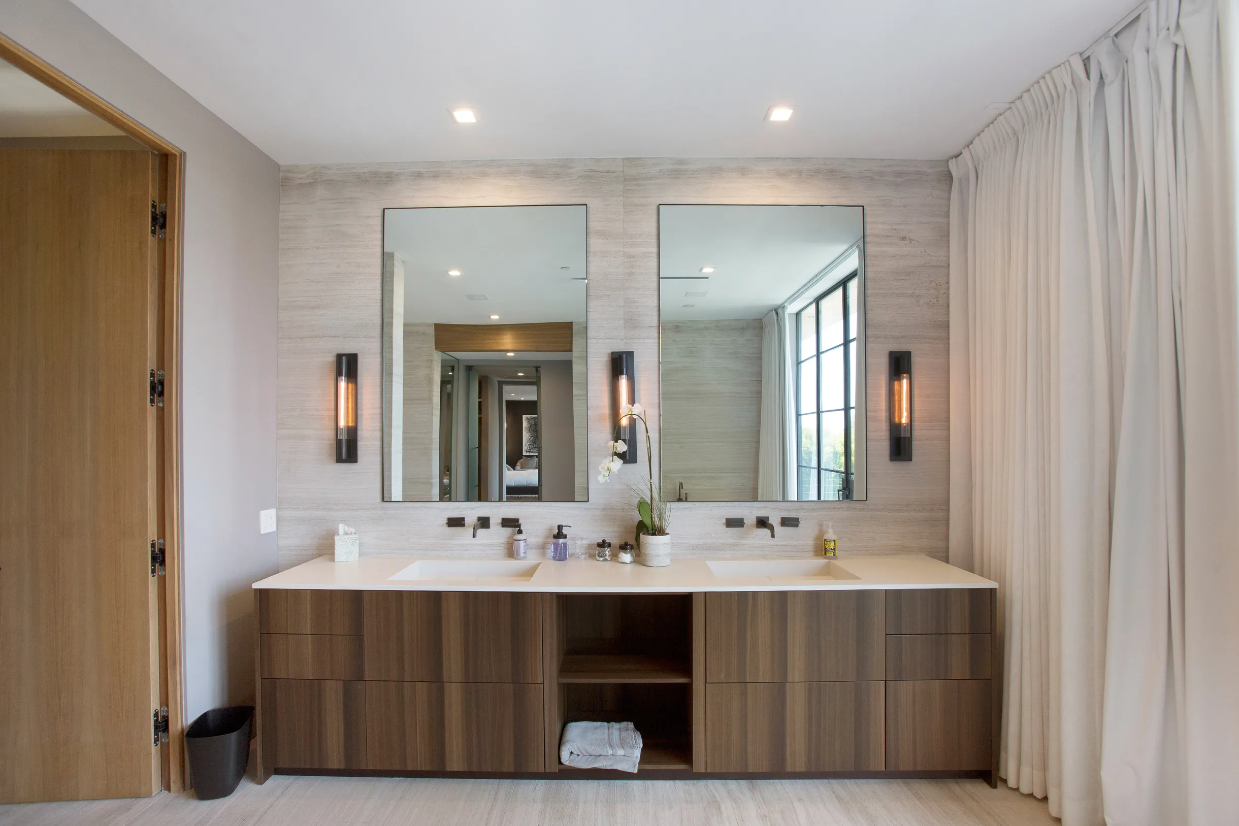 Wander Beverly Hills Escape #23