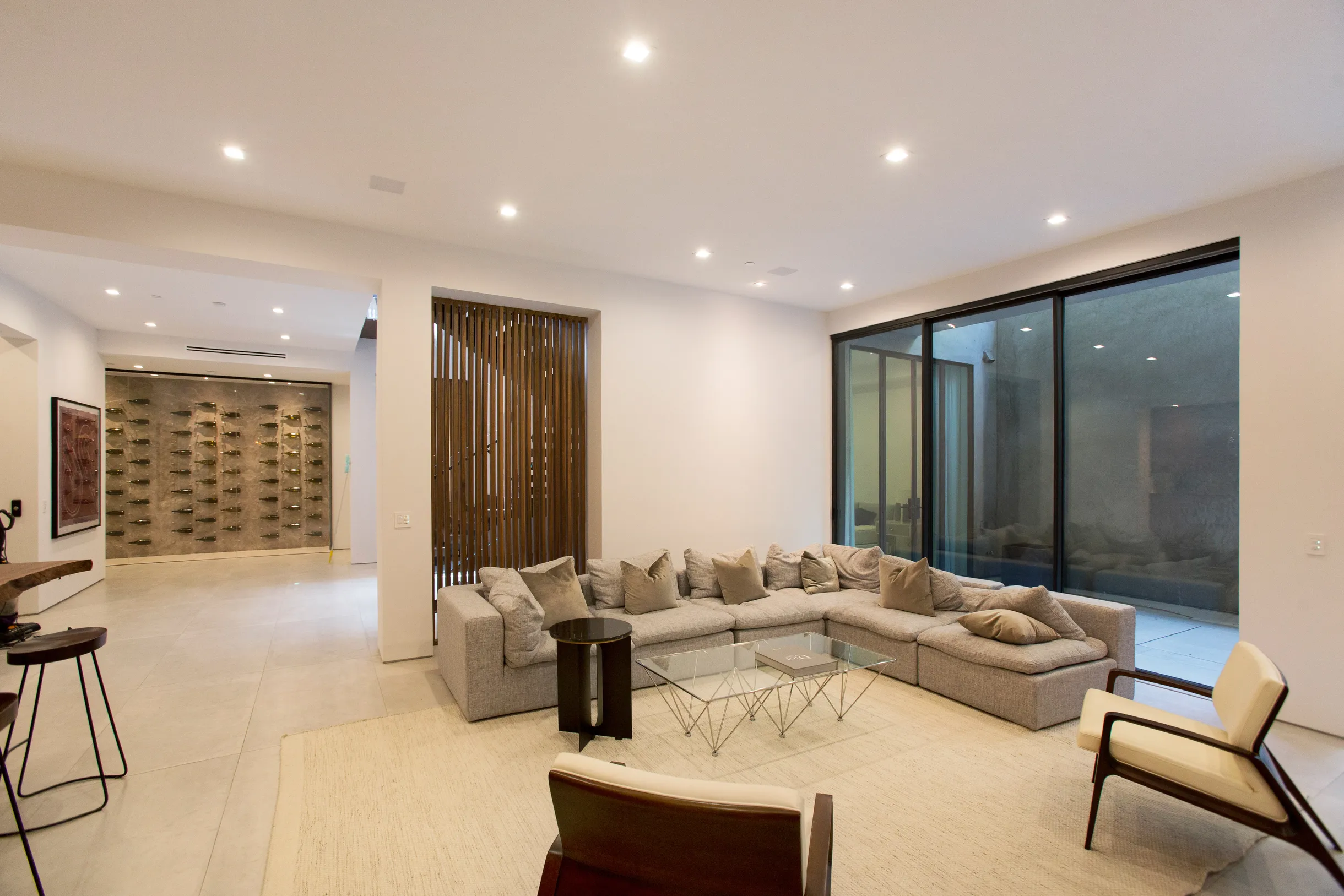 Wander Beverly Hills Escape #14