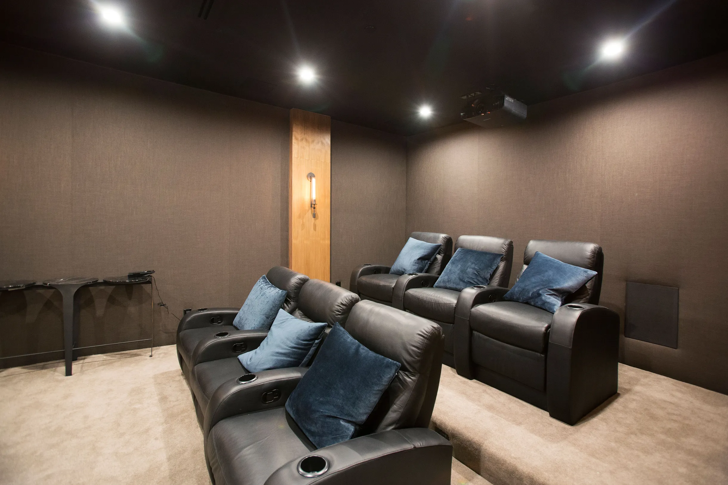 Wander Beverly Hills Escape #27