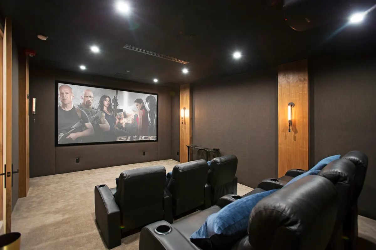 Wander Beverly Hills Escape