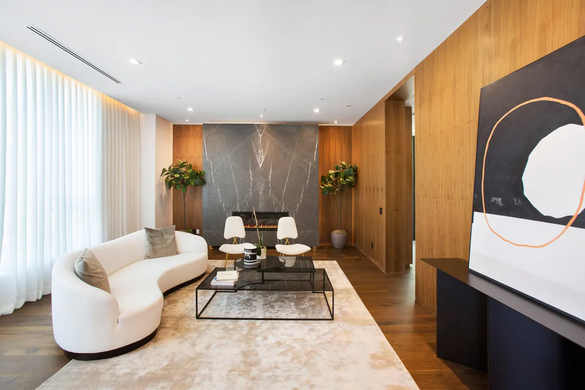 Wander Beverly Hills Escape