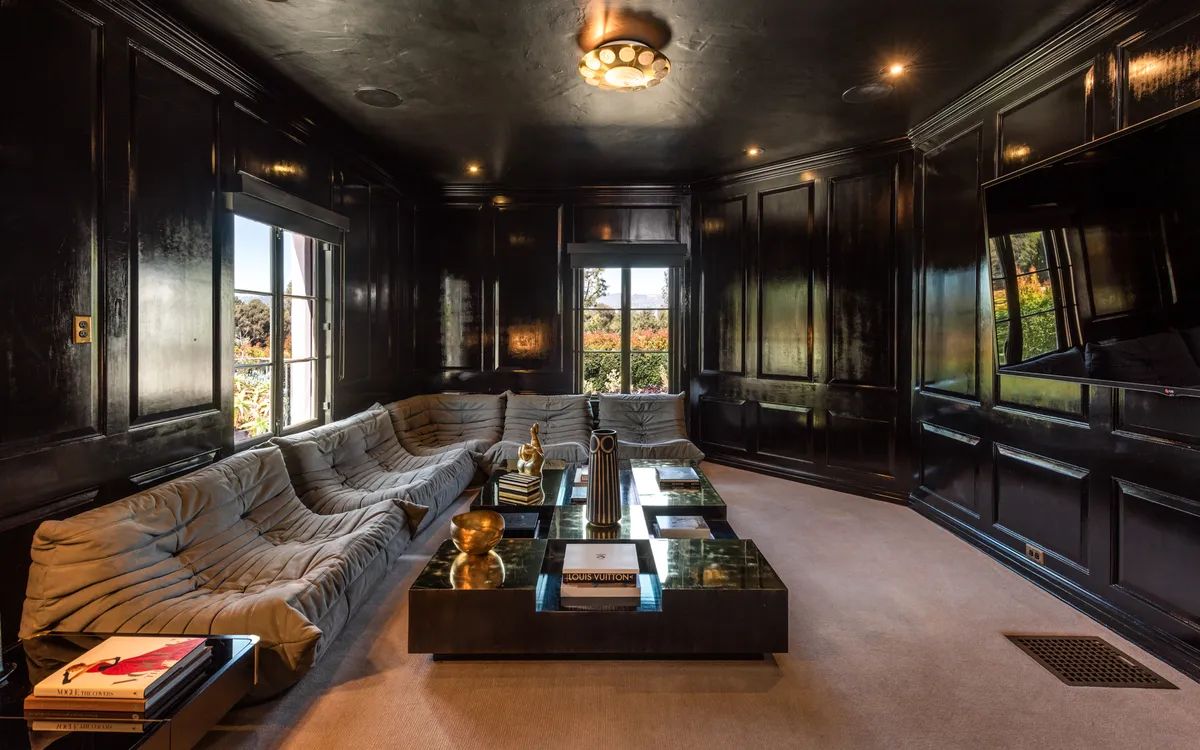 Wander Hollywood Hills Allure #5