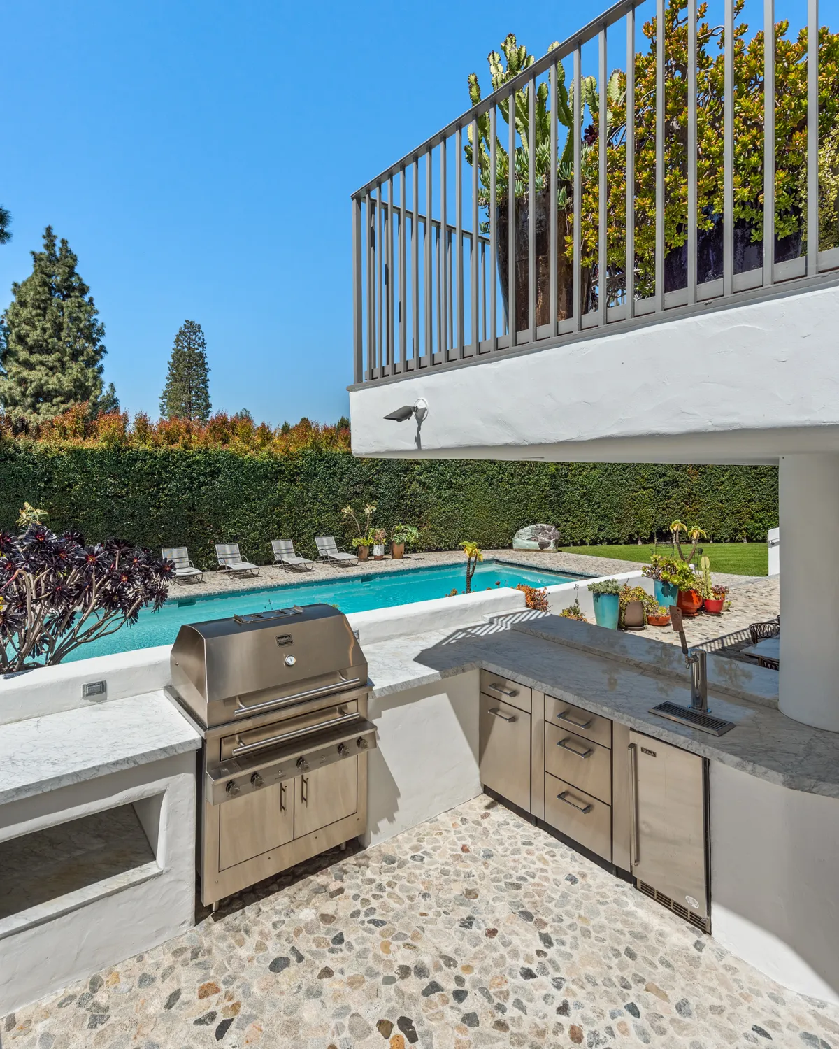 Wander Hollywood Hills Allure #67