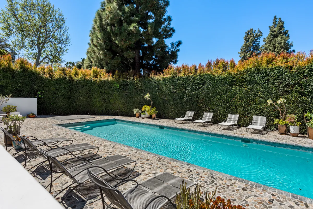 Wander Hollywood Hills Allure #69
