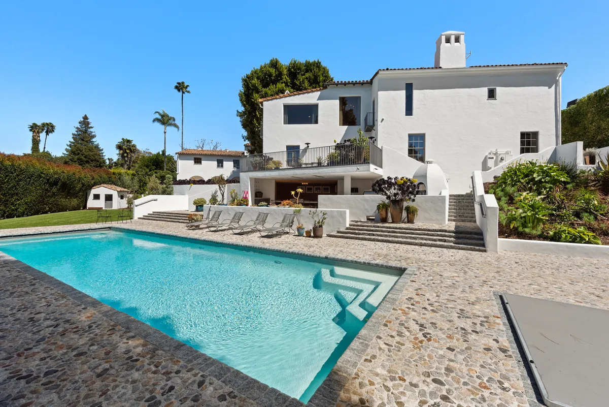 Wander Hollywood Hills Allure #60