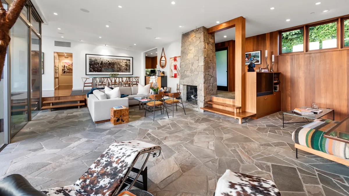 Wander Beverly Hills Gem #7